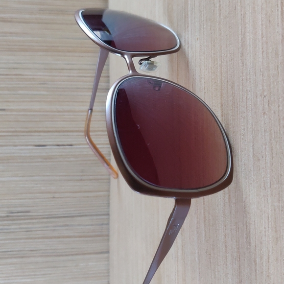 Fossil Sunglasses - Picture 2 of 5